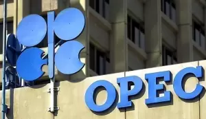 أوبك-تخفض-توقعاتها-للطلب-على-النفط-إلى-100-مليون-برميل-يوميا