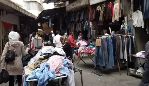 أسواق-دمشق-البالة-المحلية-ملجأ-لعشرات-الأهالي-والشرطة-تلاحقها-بحجة-التهريب