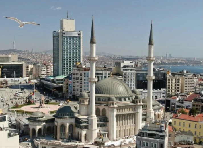 مسجد تقسيم "إسطنبول "