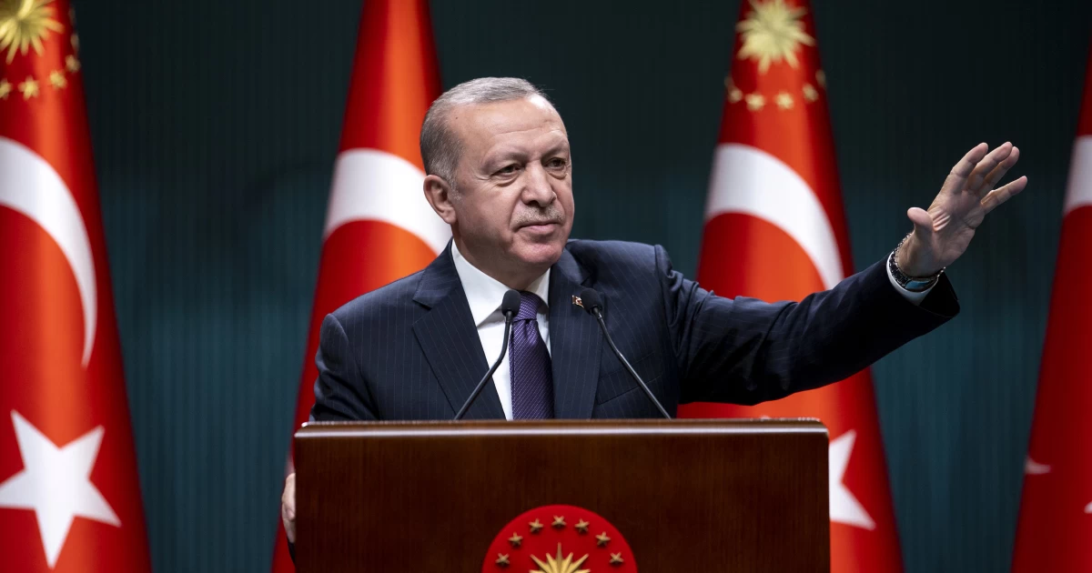 أردوغان : العلاقات بين أنقرة وواشنطن شهدت تطورات سلبية
