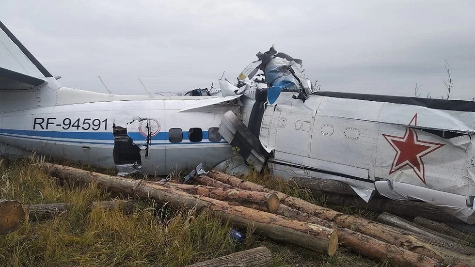 طائرة تقل مظليين  تحطمت في وسط روسيا