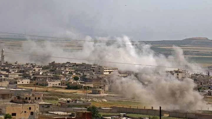 قصف مدفعي على قرى ريف إدلب